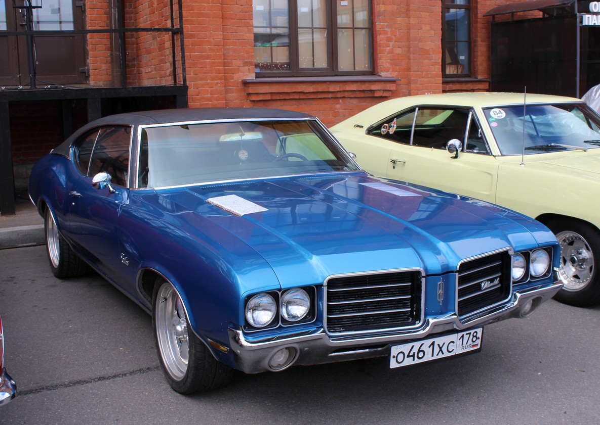 Санкт-Петербург, № О 461 ХС 178 — Oldsmobile Cutlass (3G) '68-72; Санкт-Петербург — Ежегодная выставка классических и кастомных автомобилей и мотоциклов "Original Meet"