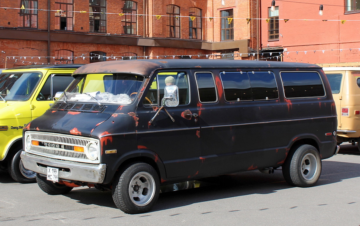 Москва, № Х 199 МС 799 — Dodge (Общая модель); Санкт-Петербург — Ежегодная выставка классических и кастомных автомобилей и мотоциклов "Original Meet"