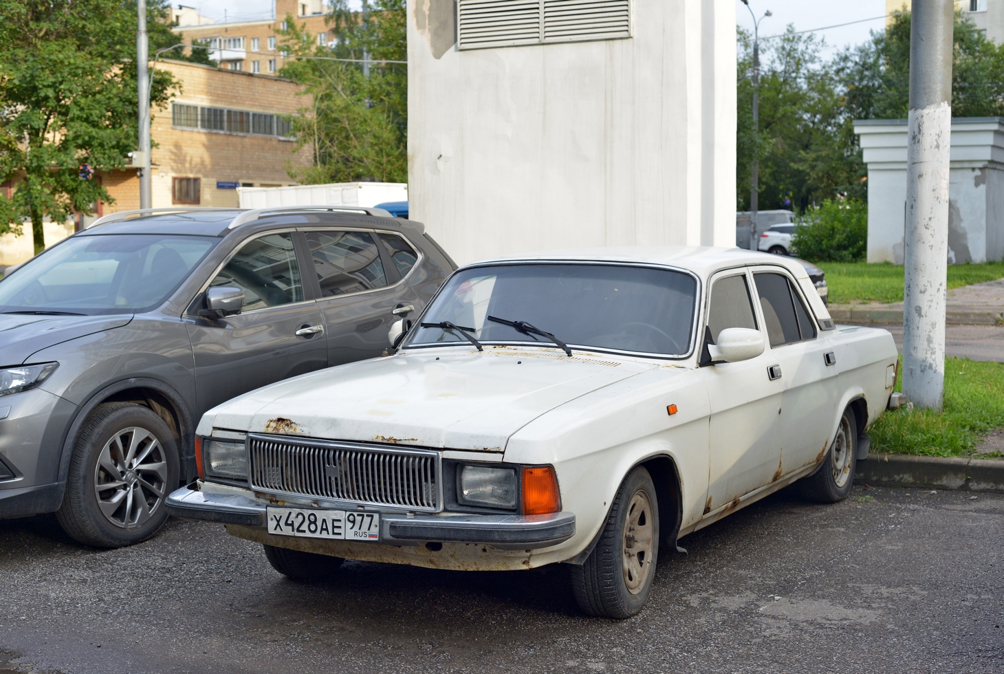 Москва, № Х 428 АЕ 977 — ГАЗ-3102 Волга '81-08