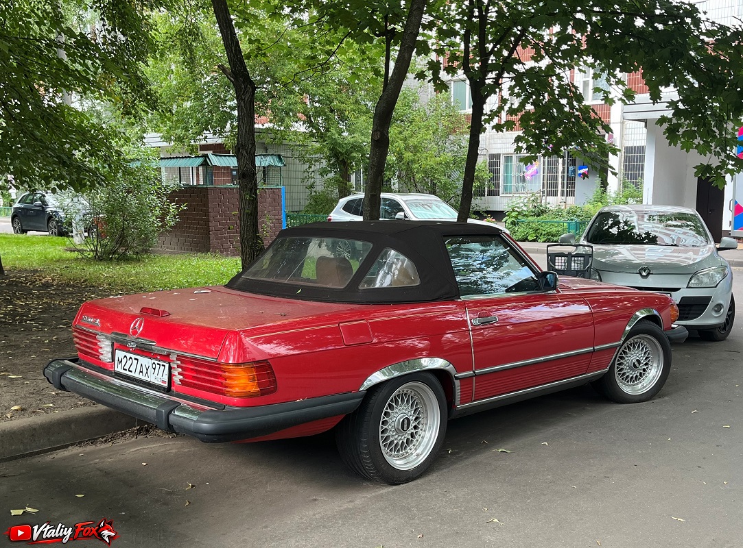 Москва, № М 227 АХ 977 — Mercedes-Benz (R107/C107) '71-89