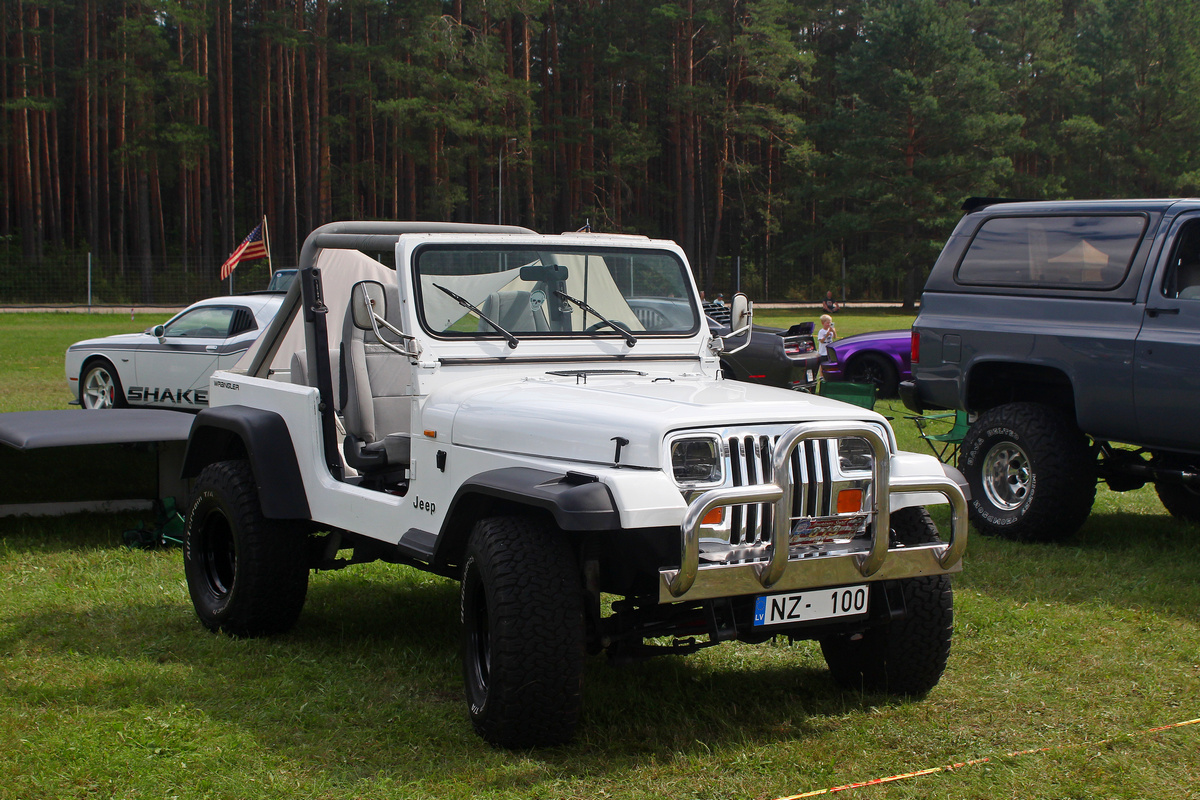 Латвия, № NZ-100 — Jeep Wrangler (YJ) '87-96; Литва — American Spirit 2025