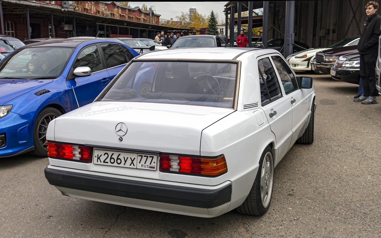 Москва, № К 266 УХ 777 — Mercedes-Benz 190 (W201) '82-93
