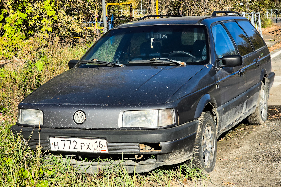 Татарстан, № Н 772 РХ 16 — Volkswagen Passat Variant (B3) '88-93