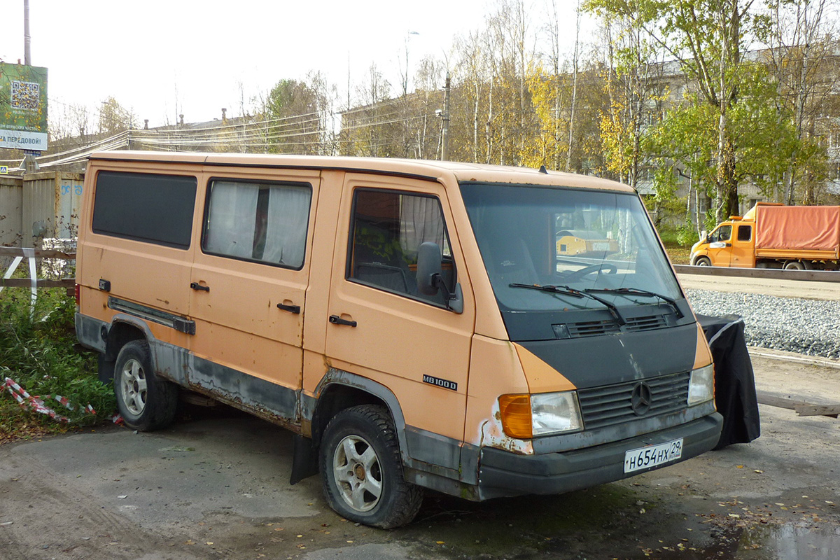 Архангельская область, № Н 654 НХ 29 — Mercedes-Benz MB100 '81-96