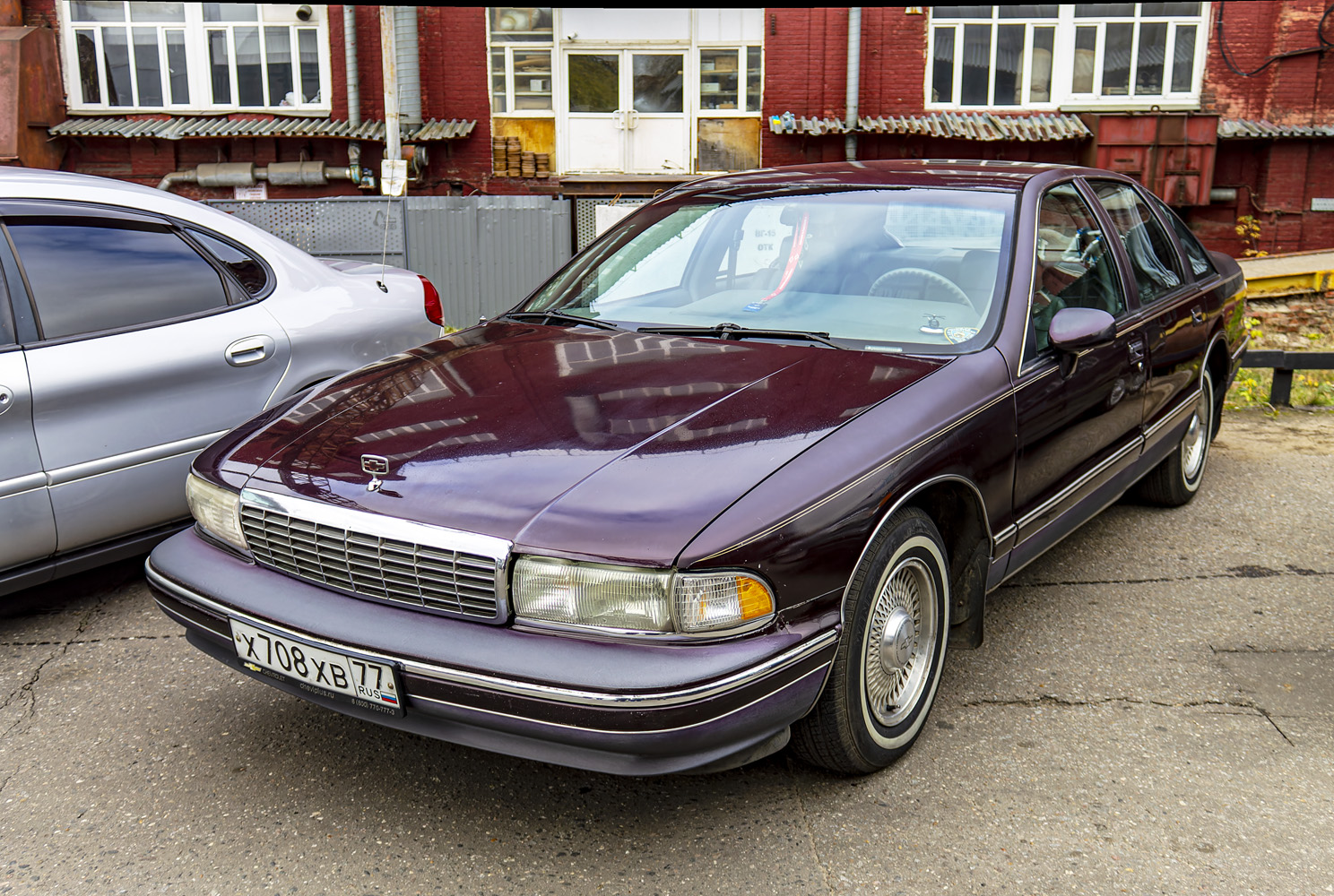 Москва, № Х 708 ХВ 77 — Chevrolet Caprice (4G) '90-96