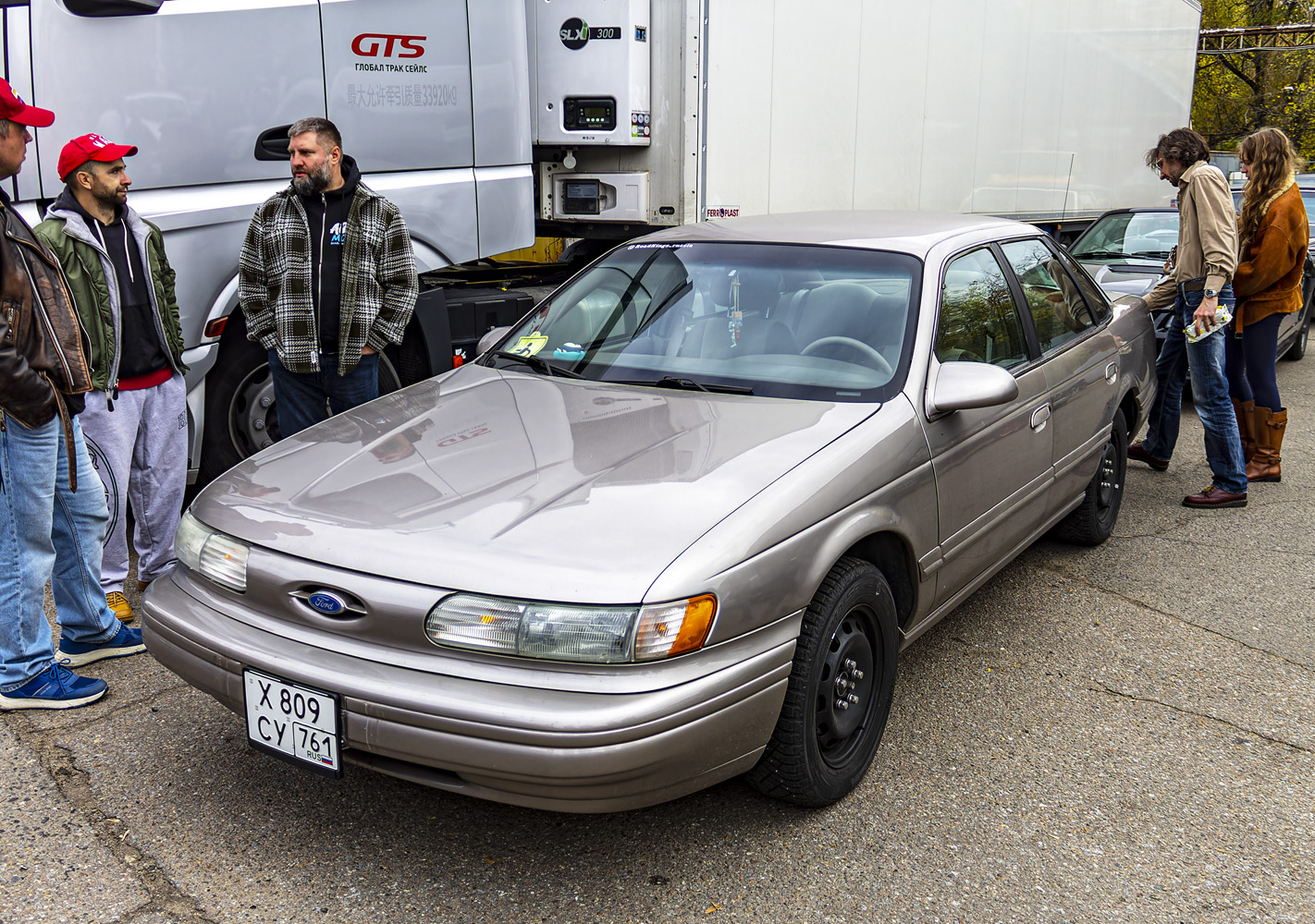 Ростовская область, № Х 809 СУ 761 — Ford Taurus (2G) '91-95