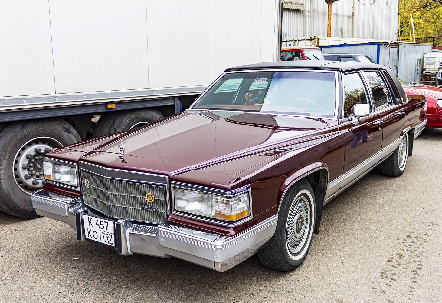 Москва, № К 457 КО 797 — Cadillac Brougham '90-92