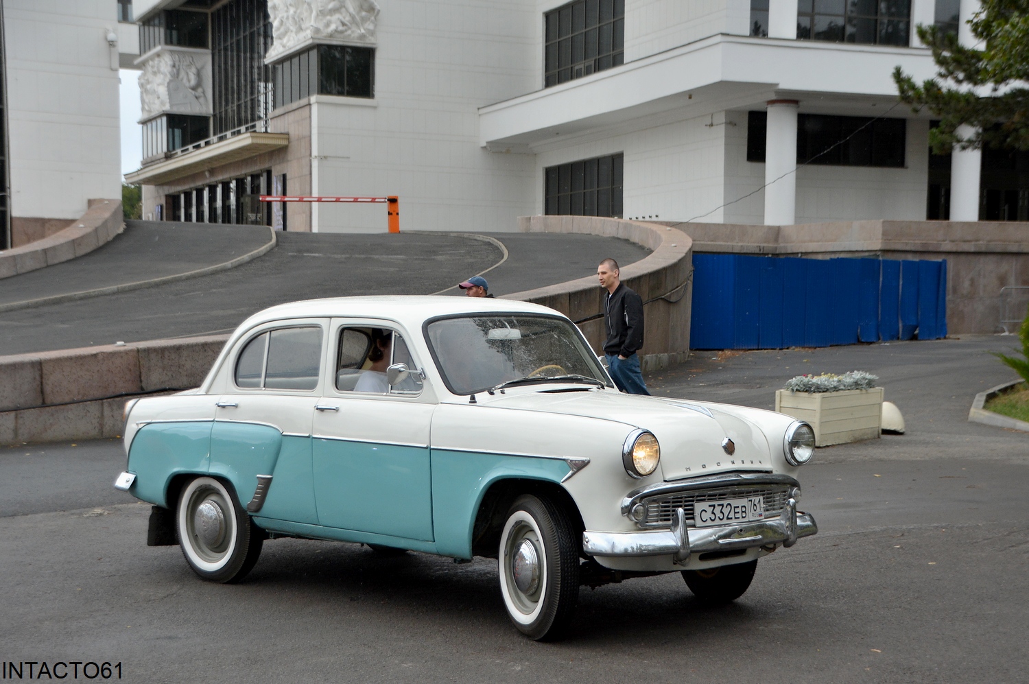 Ростовская область, № С 332 ЕВ 761 — Москвич-407 '58-63; Ростовская область — Retro Motor Show_2026_Сентябрь
