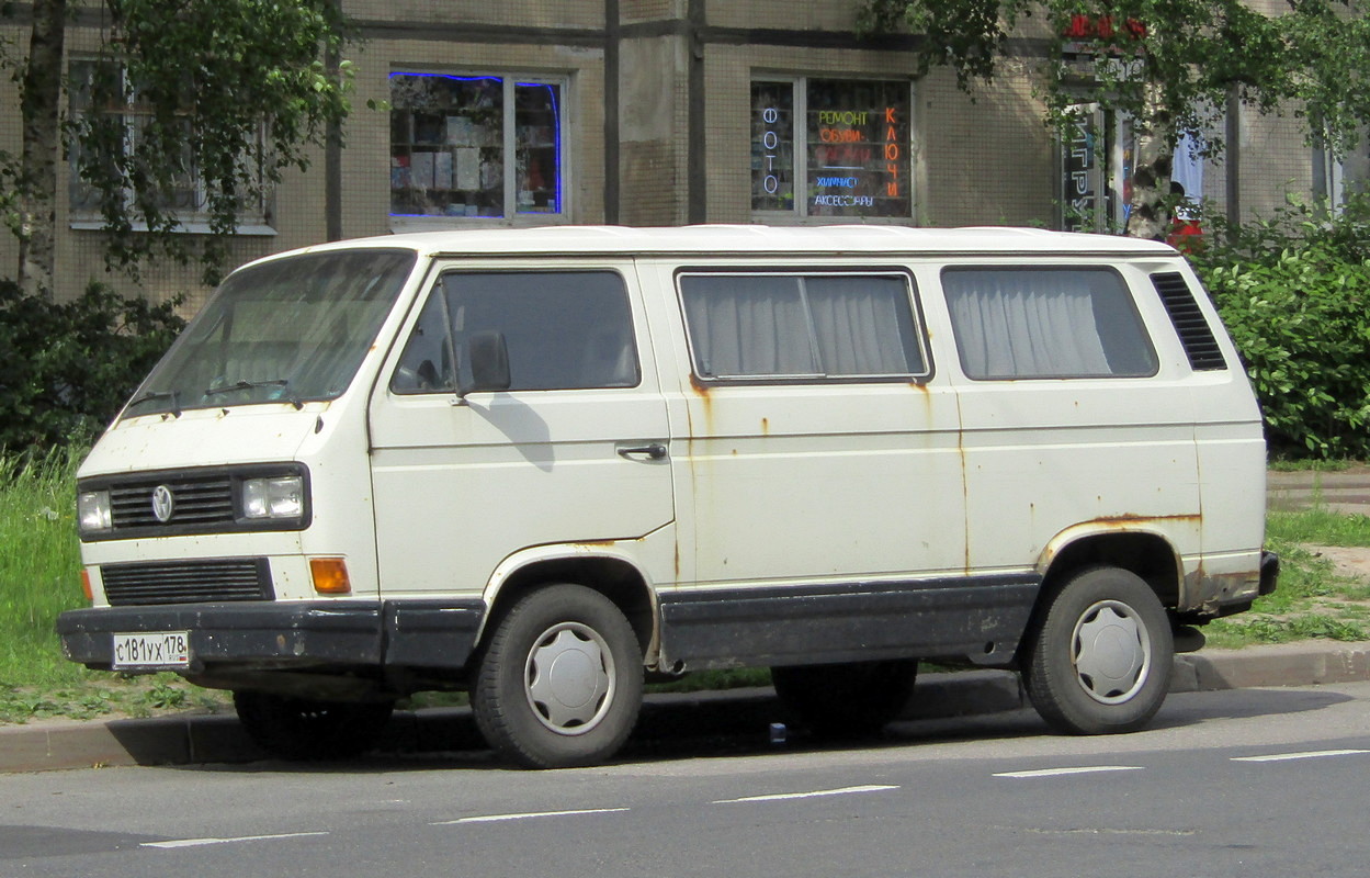 Санкт-Петербург, № С 181 УХ 178 — Volkswagen Typ 2 (T3) '79-92
