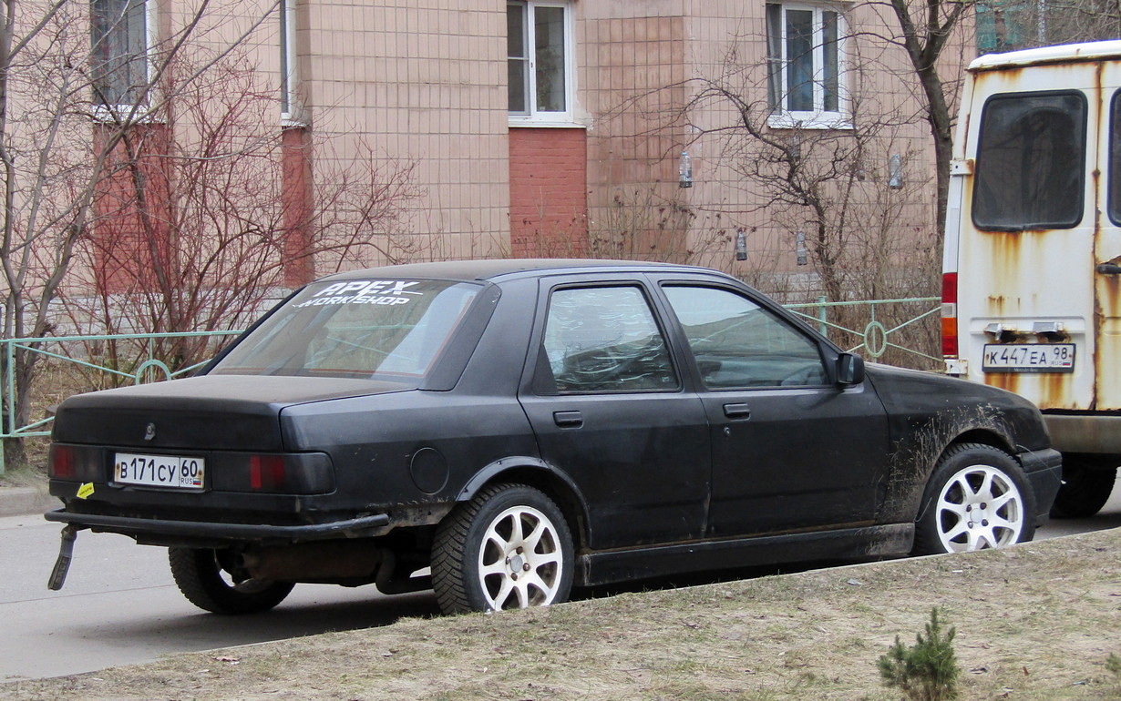 Псковская область, № В 171 СУ 60 — Ford Sierra MkII '87-93