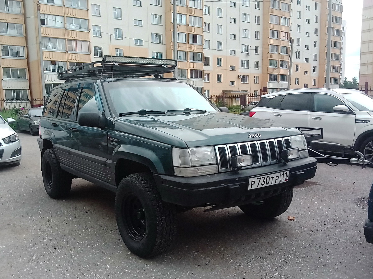 Коми, № Р 730 ТР 11 — Jeep Grand Cherokee (ZJ) '92-98