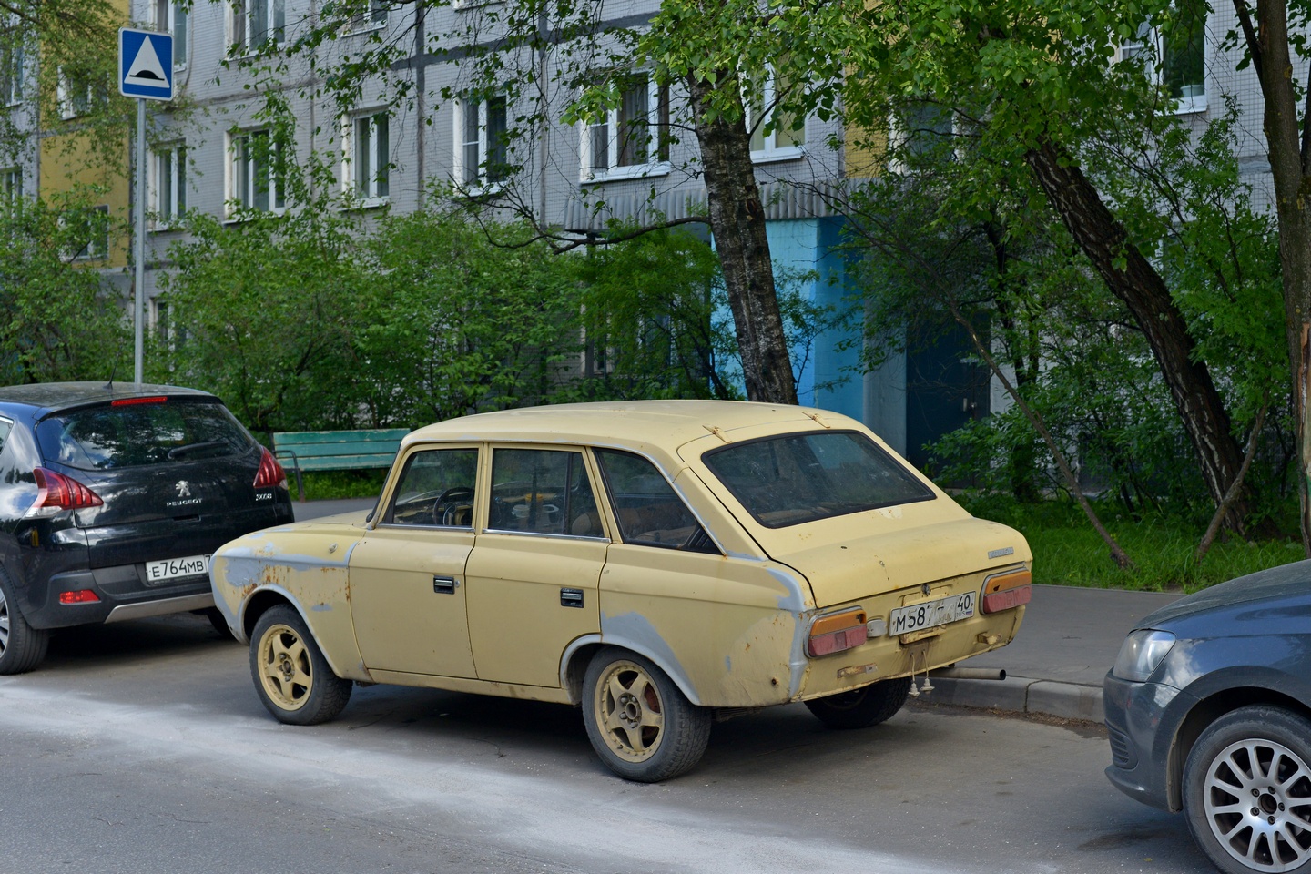 Калужская область, № М 587 ТК 40 — Иж-21251 Комби '81-97