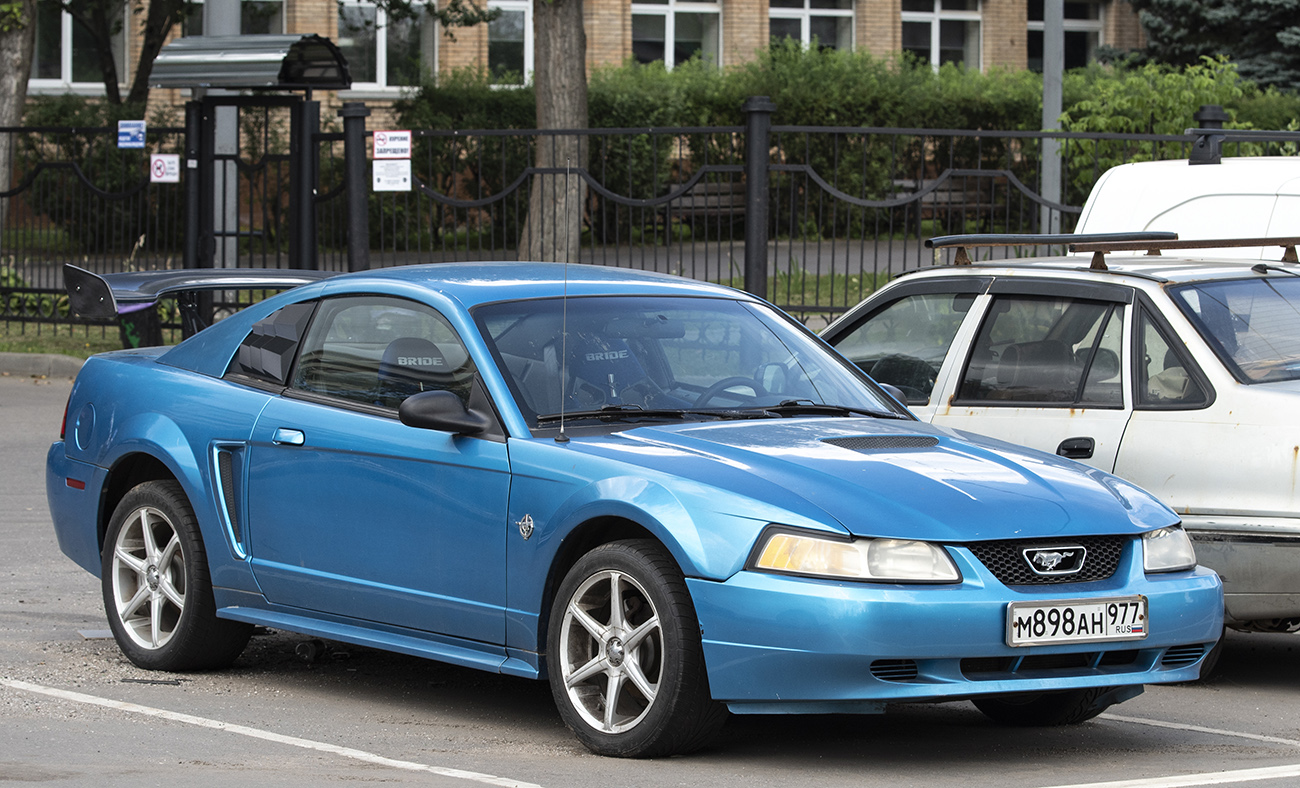Москва, № М 898 АН 977 — Ford Mustang (4G) '93-04