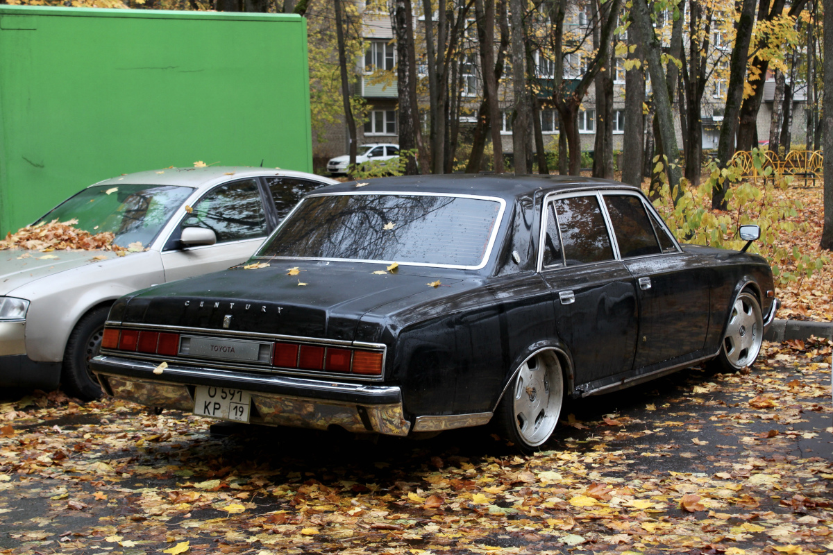 Московская область, № О 519 КР 19 — Toyota Century (1G) '67-97; Хакасия — Вне региона