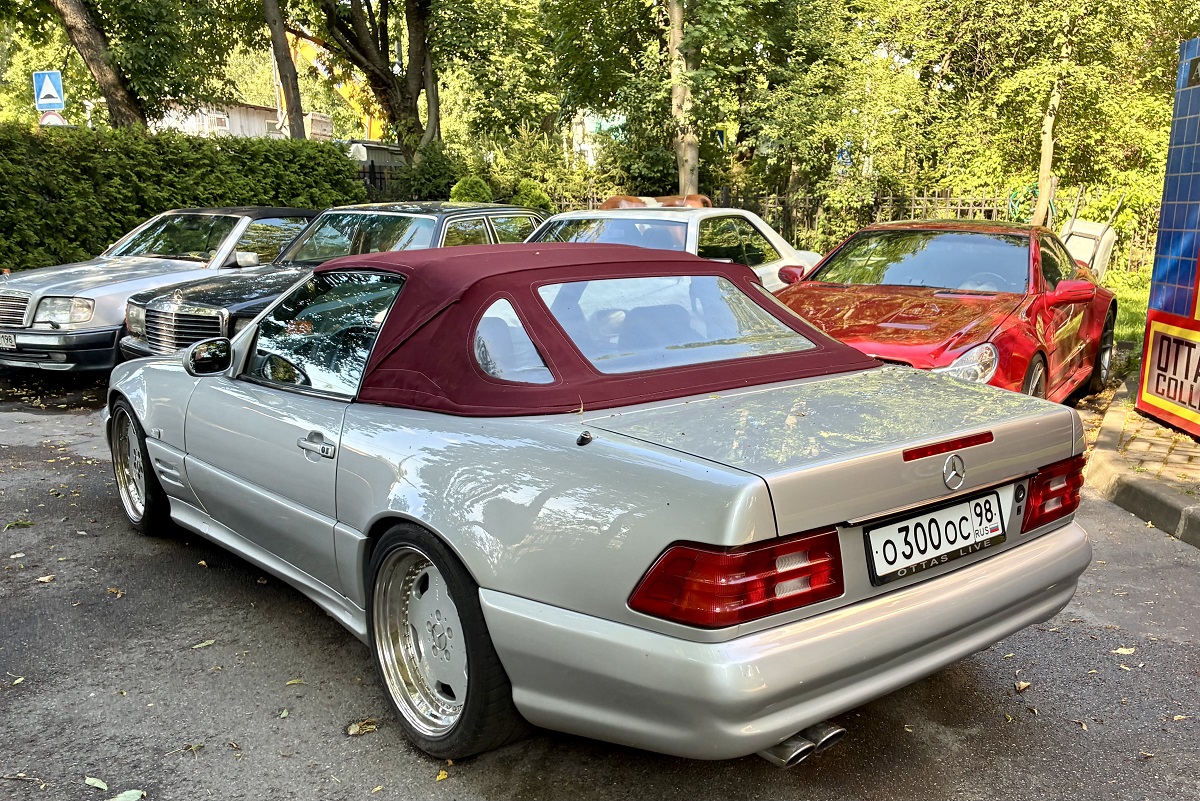 Санкт-Петербург, № О 300 ОС 98 — Mercedes-Benz (R129) '89-01