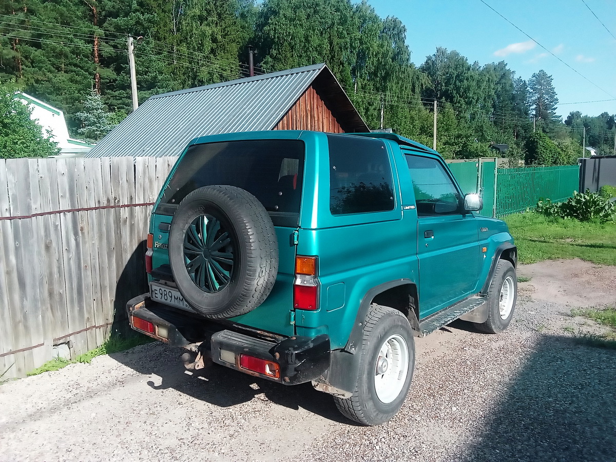 Кировская область, № Е 989 ММ 43 — Daihatsu Feroza (F300) '89–02