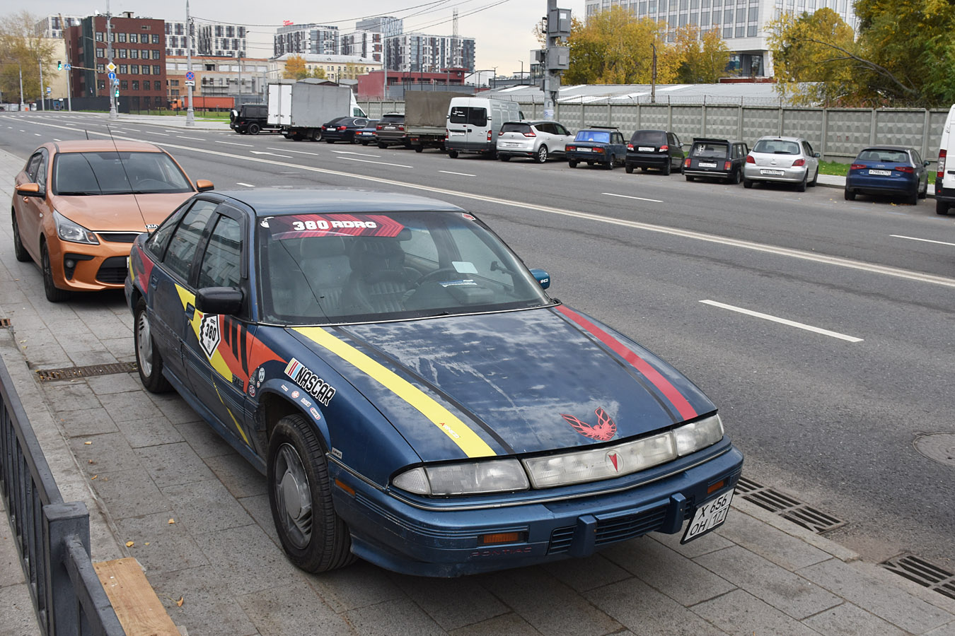 Москва, № Х 656 ОН 177 — Pontiac Gran Prix (5G) '88-96