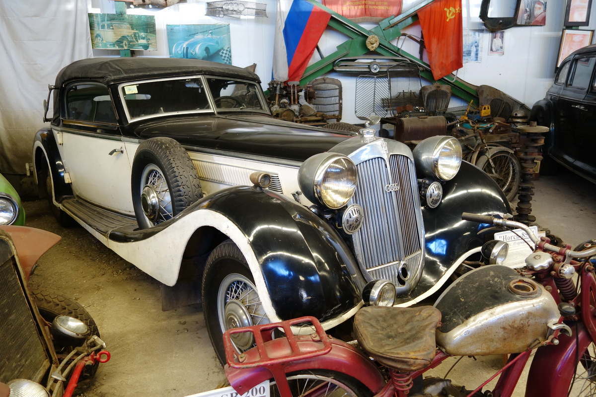 Москва, № 45-90 ЮАЩ — Horch 853/853A '35-39