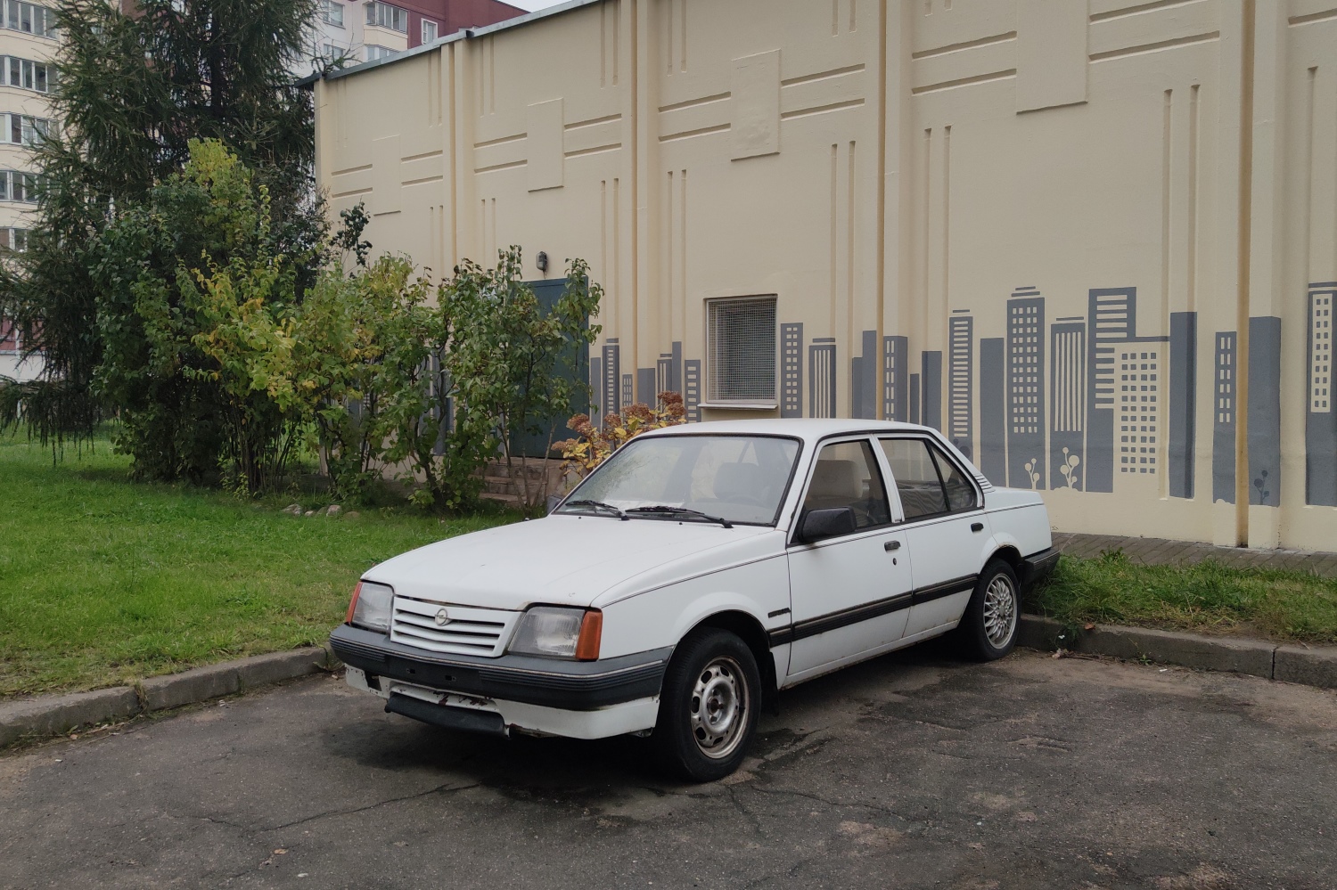 Минск, № 7НС Т 4716 — Opel Ascona (C) '81-88