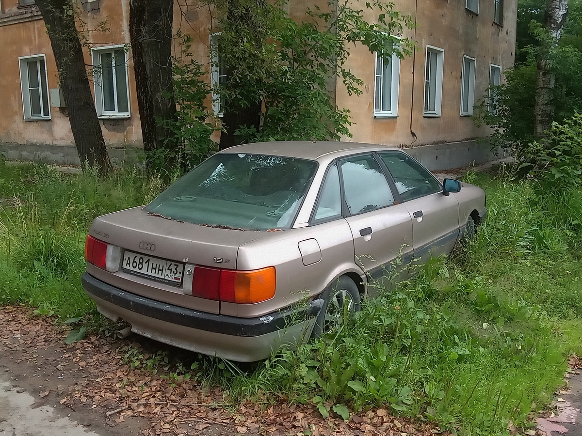 Кировская область, № А 681 НН 43 — Audi 80 (B3) '86-91