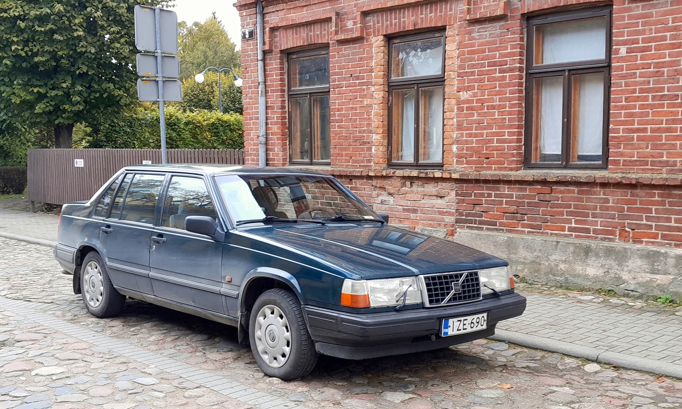 Финляндия, № IZE-690 — Volvo 940 '90-98