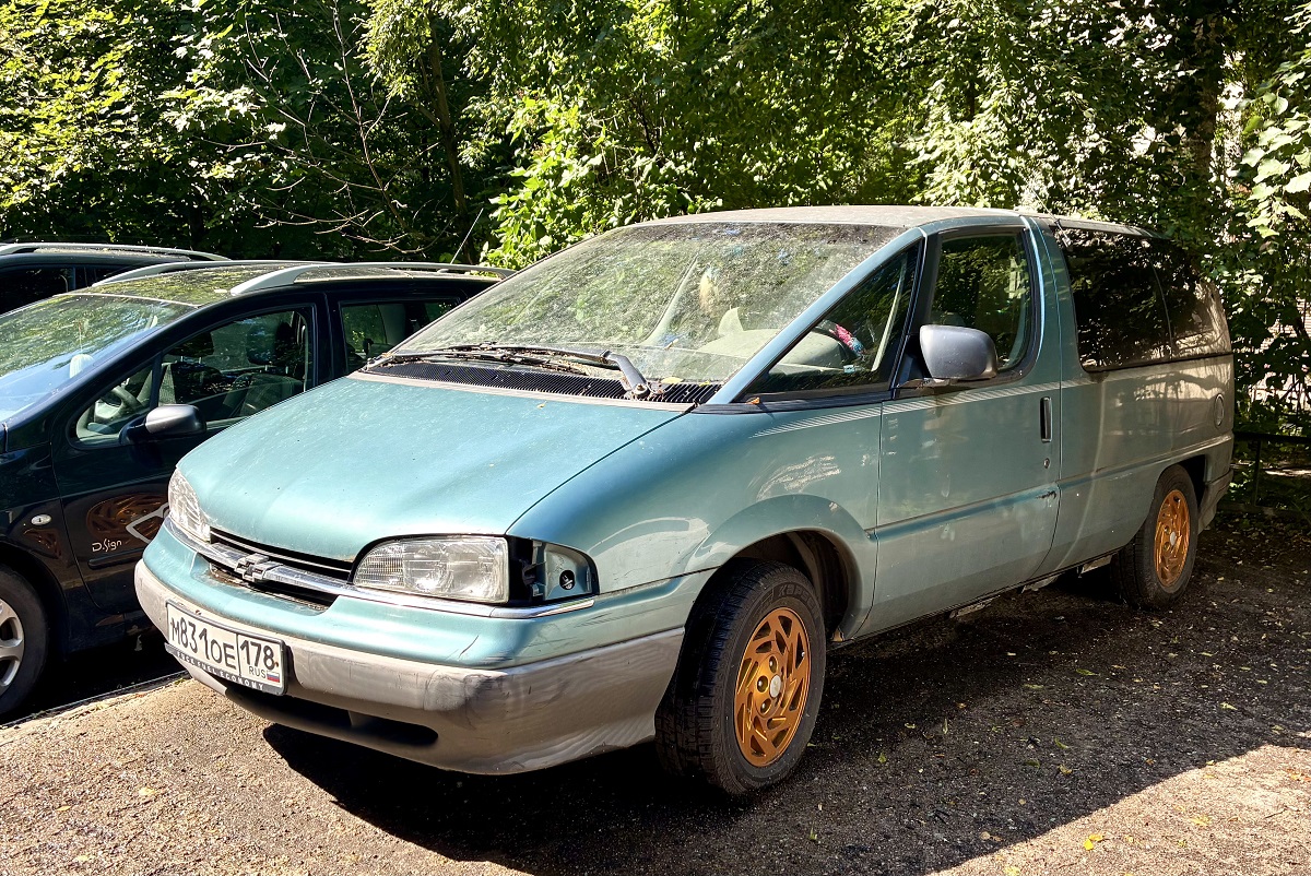 Санкт-Петербург, № М 831 ОЕ 178 — Chevrolet Lumina APV/Minivan '89-96