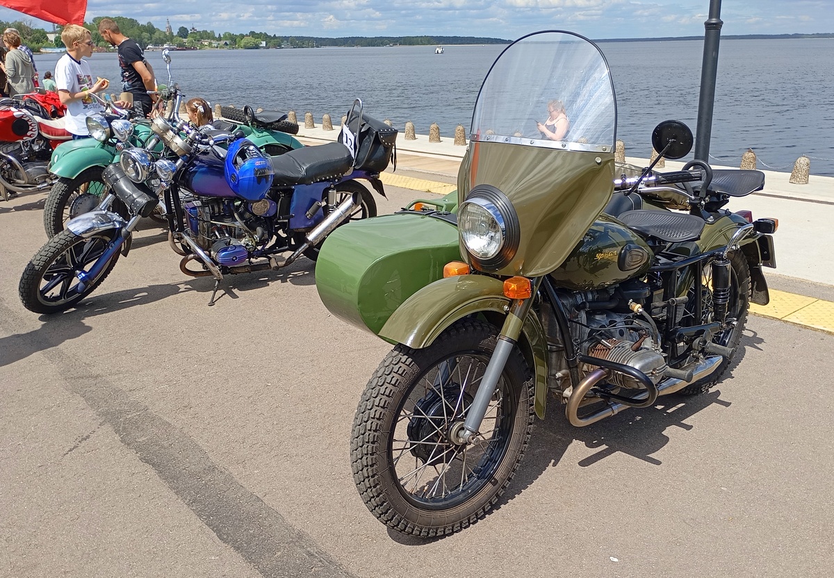 Тверская область, № 4239 АМ 34 — ИМЗ 8.103-10 Урал '87-00; Тверская область — День города Осташков 2025
