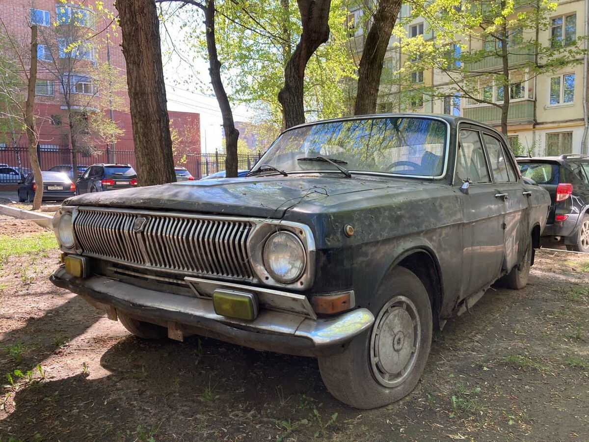 Москва, № (77) Б/Н 1025 — ГАЗ-24 Волга '68-86