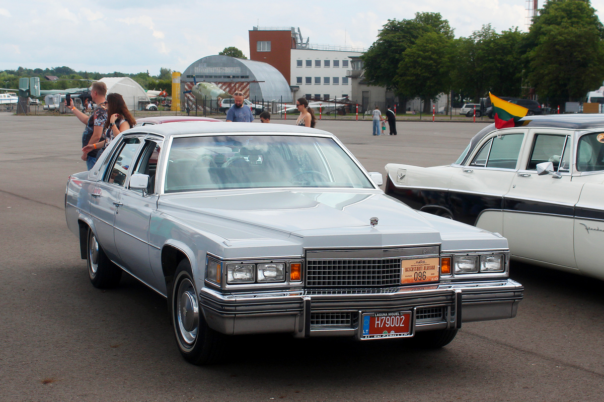 Литва, № H79002 — Cadillac DeVille (5G) '77-84; Литва — Nesenstanti klasika 2025
