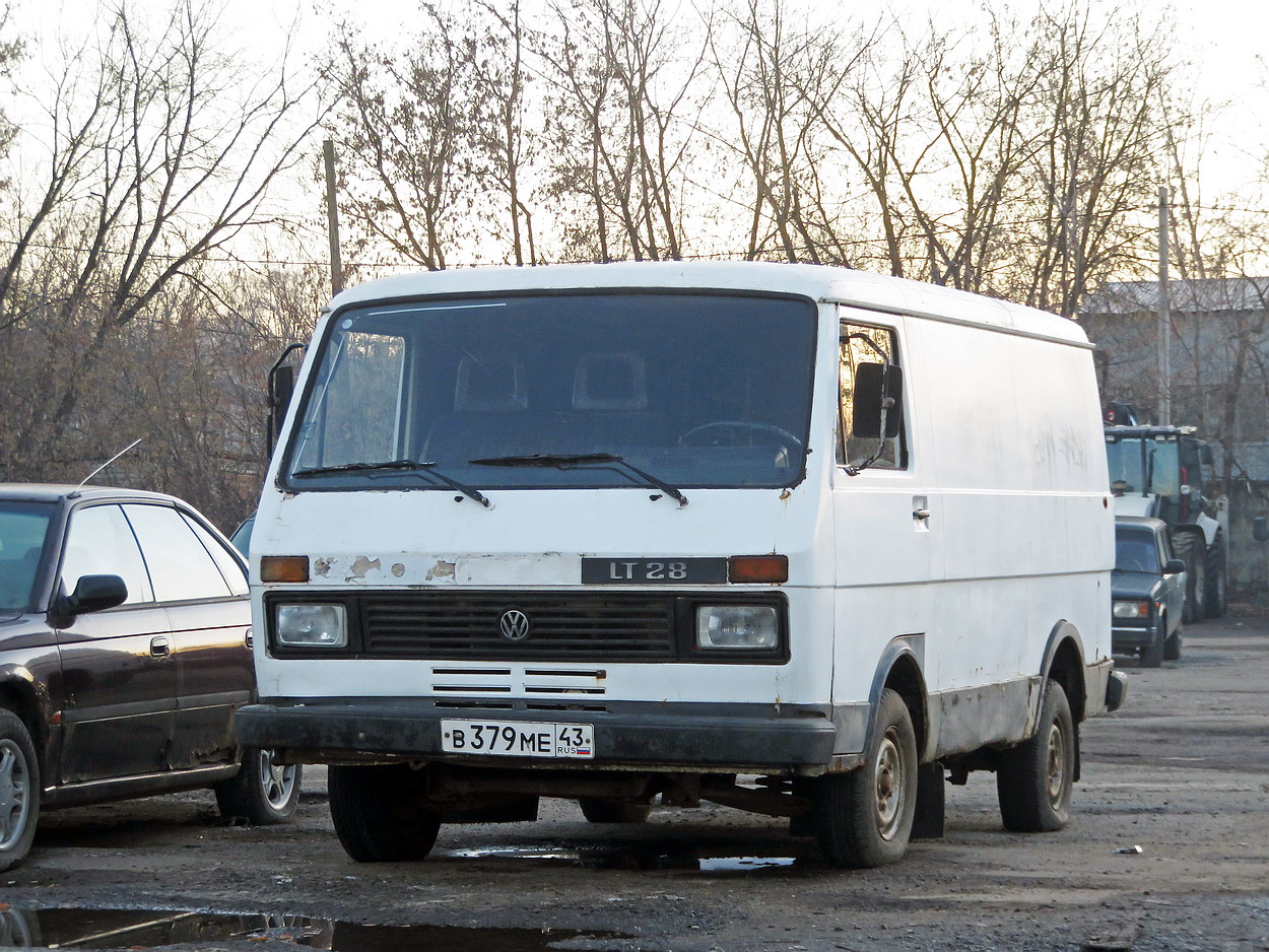 Кировская область, № В 379 МЕ 43 — Volkswagen LT '75-96