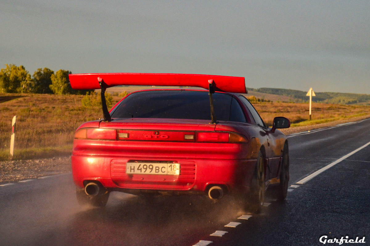 Удмуртия, № Н 499 ВС 18 — Mitsubishi GTO/3000GT '89-00