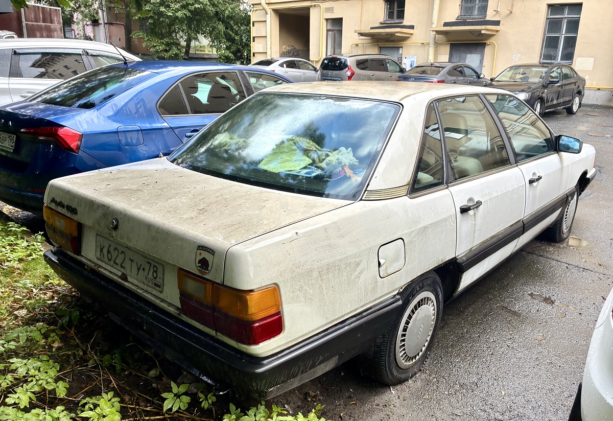 Санкт-Петербург, № К 622 ТУ 78 — Audi 100 (C3) '82-91