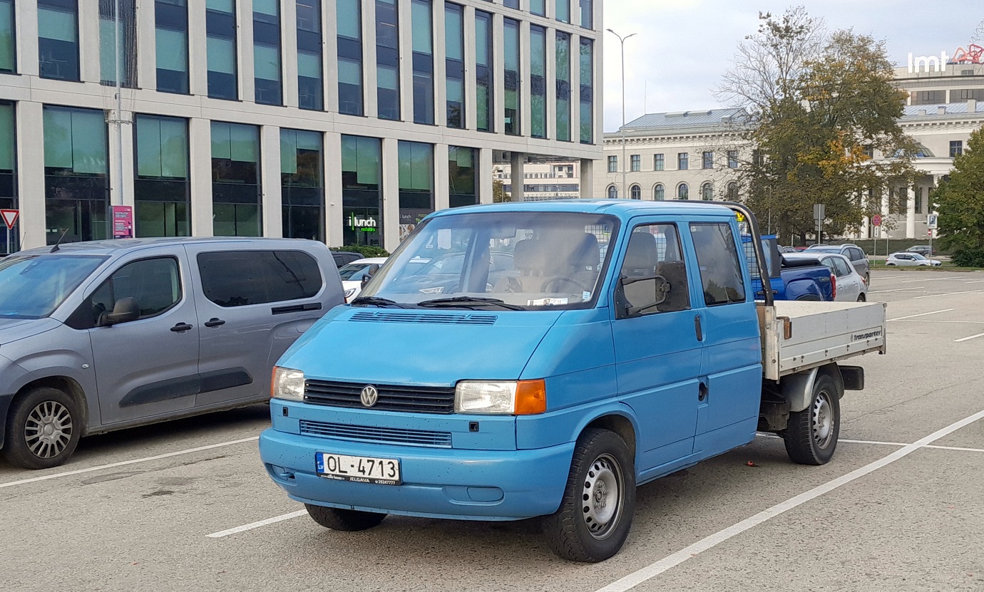 Латвия, № OL-4713 — Volkswagen (T4) Pritschenwagen '90-03