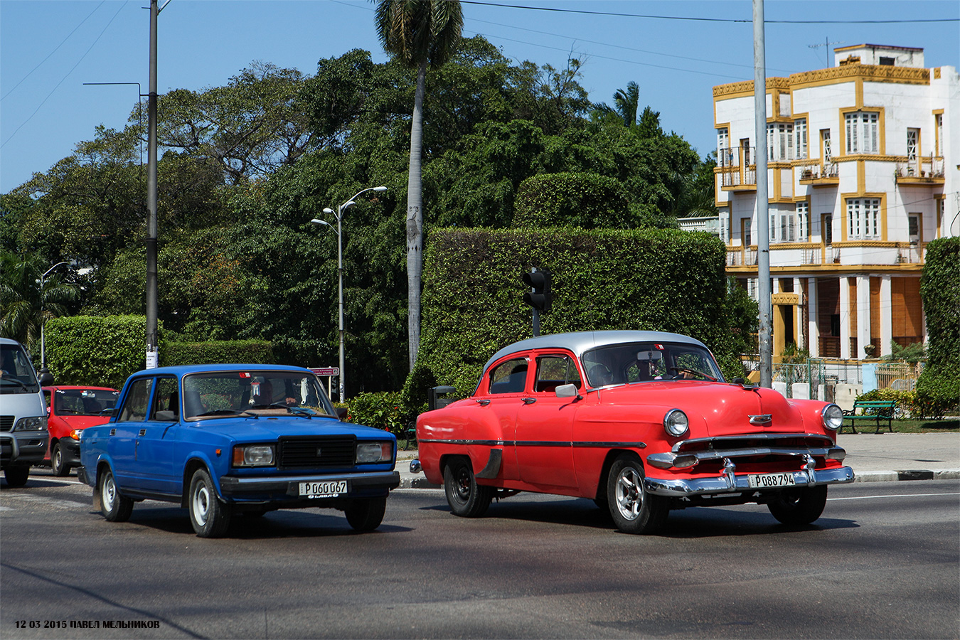 Куба, № P 060 067 — ВАЗ-2107 Жигули '82-91; Куба, № P 088 794 — Chevrolet Bel Air (1G) '50-54