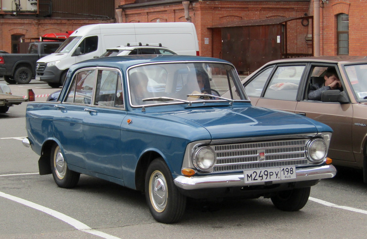 Санкт-Петербург, № М 249 РУ 198 — Москвич-408 '64-69; Санкт-Петербург — Встречи владельцев интересных автомобилей Cars & Coffee
