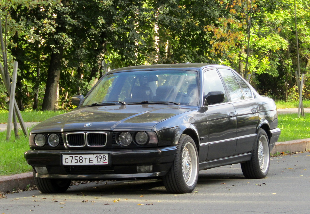 Санкт-Петербург, № С 758 ТЕ 198 — BMW 5 Series (E34) '87-96
