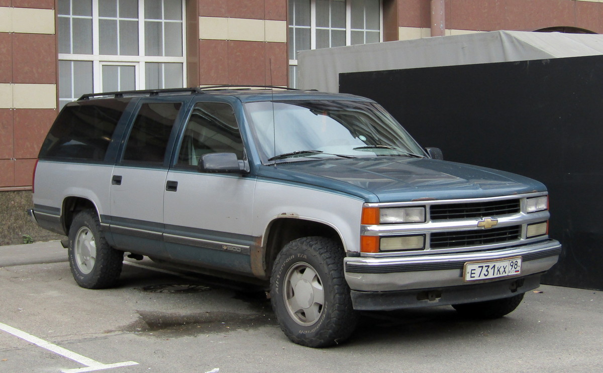 Санкт-Петербург, № Е 731 КХ 98 — Chevrolet Suburban (8G) '92-99