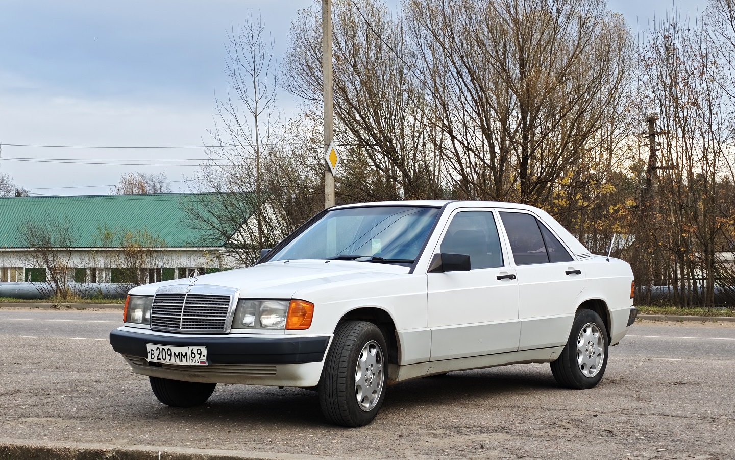 Тверская область, № В 209 ММ 69 — Mercedes-Benz 190 (W201) '82-93