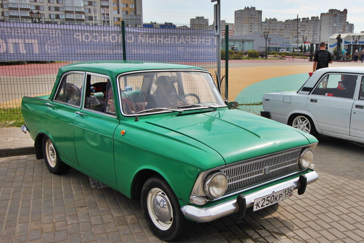 Воронежская область, № К 250 КР 136 — Москвич-412ИЭ (Иж) '70-82; Тамбовская область — Фестиваль легендарной техники 2025