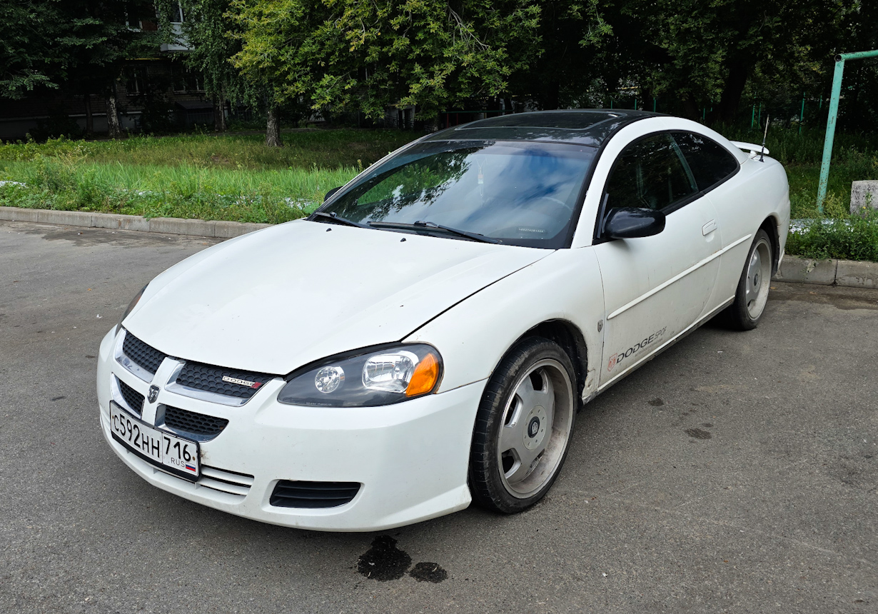 Татарстан, № С 592 НН 716 — Dodge Stratus Coupe '00-05